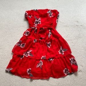 White House Black Market Red Floral Dress sz 6